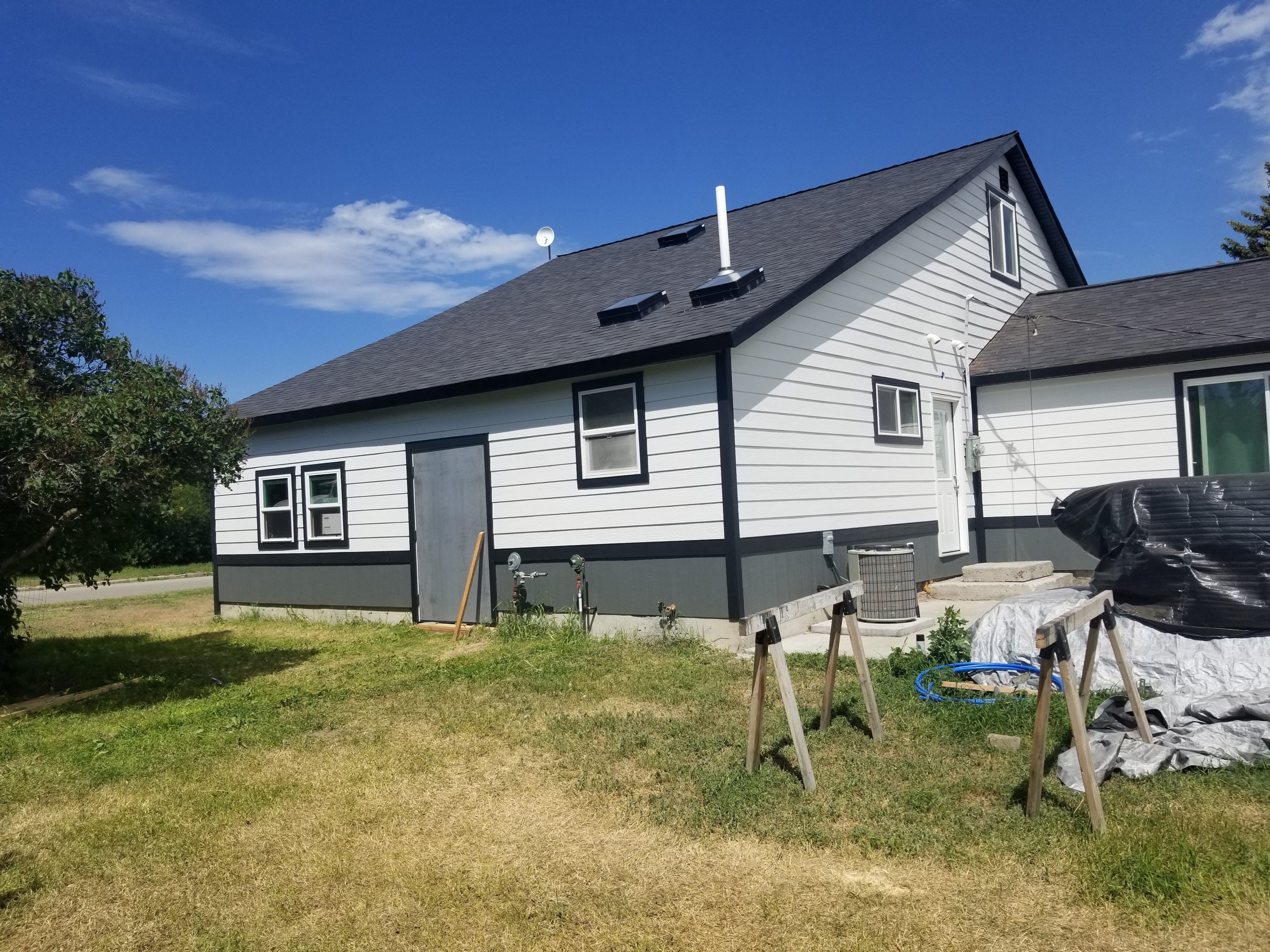 quality-roof-siding-service-banner